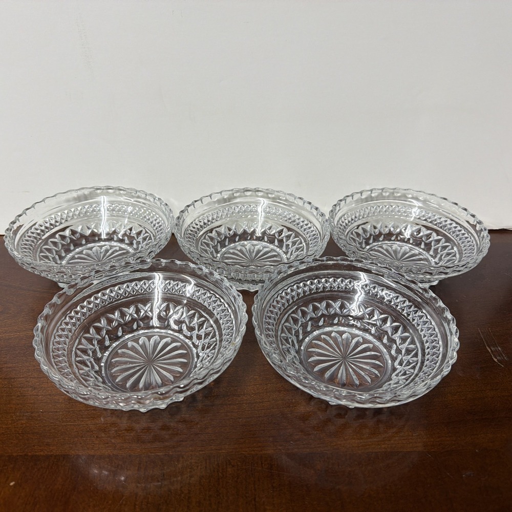 Vintage Anchor Hocking Clear Wexford 5‎ 1/2 In Set Of 5 Bowls